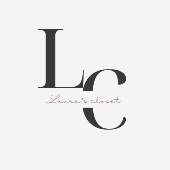 Meet your Posher, Laura - Picture 1 of 1